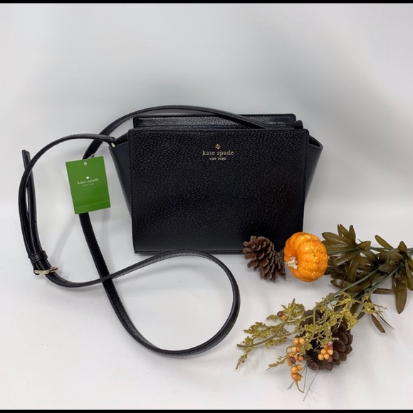 kate spade Handbags - ❗️LAST❗️ Kate Spade Grand Street Hayden Crossbody